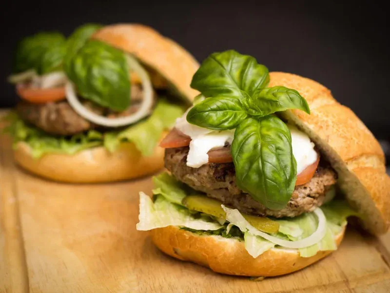 Intermittent fasting na siłowni — jak łączyć IF z treningiem siłowym