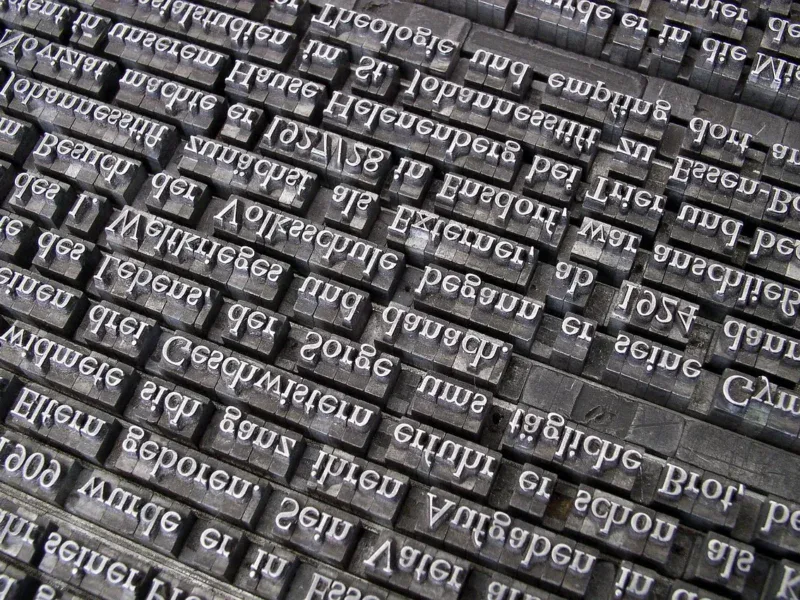 Przerwy między seriami — nauka, long vs short i kiedy to ma znaczenie